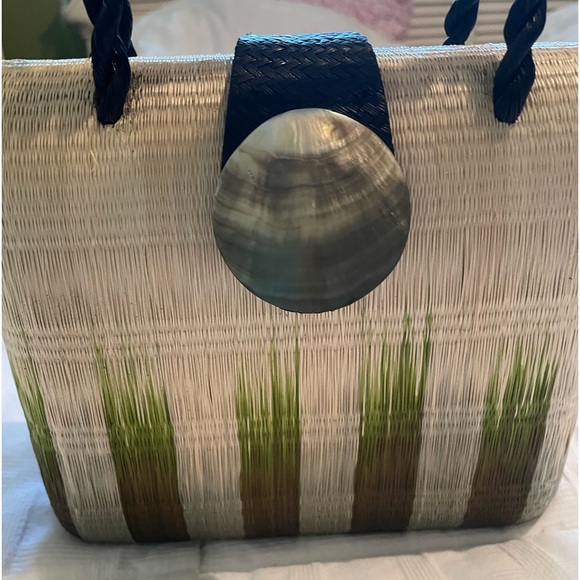 VIZA purse-one of a kind-gorgeous-new w/o tag-summer time-smoke/pet free home - Picture 5 of 10